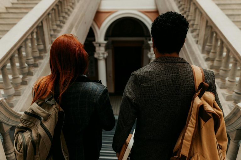 Desastre natural durante Erasmus: qué cubre tu seguro de viaje